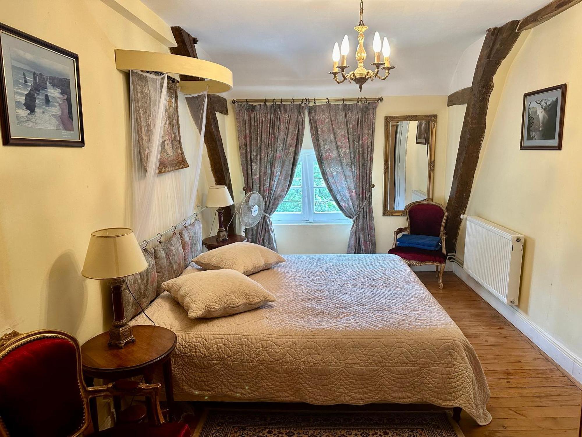Tournon-Saint-Pierre 샤또 레 발레 B&B 외부 사진