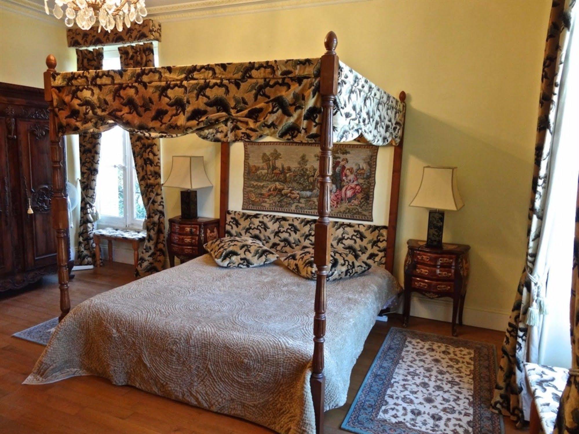Tournon-Saint-Pierre 샤또 레 발레 B&B 외부 사진