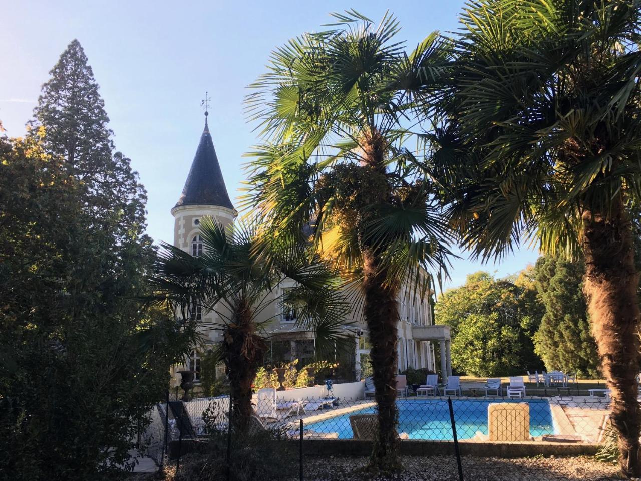 Tournon-Saint-Pierre 샤또 레 발레 B&B 외부 사진