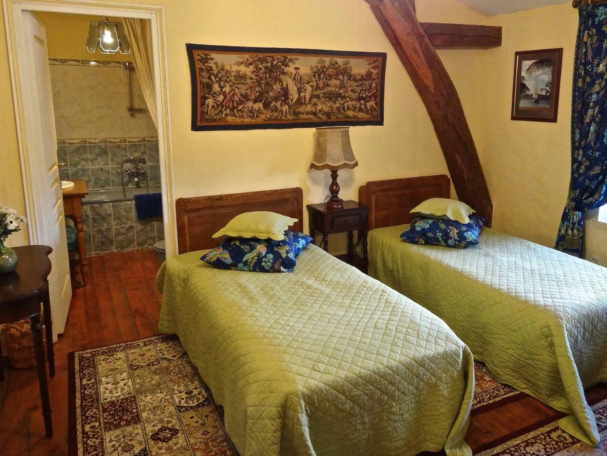 Tournon-Saint-Pierre 샤또 레 발레 B&B 외부 사진